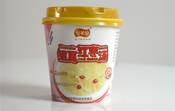 银耳红枣汤